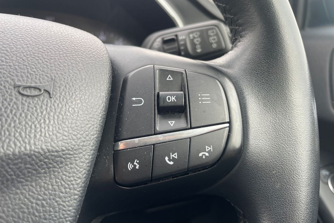 FORD FOCUS, , hi-res
