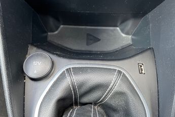FORD FIESTA, , hi-res