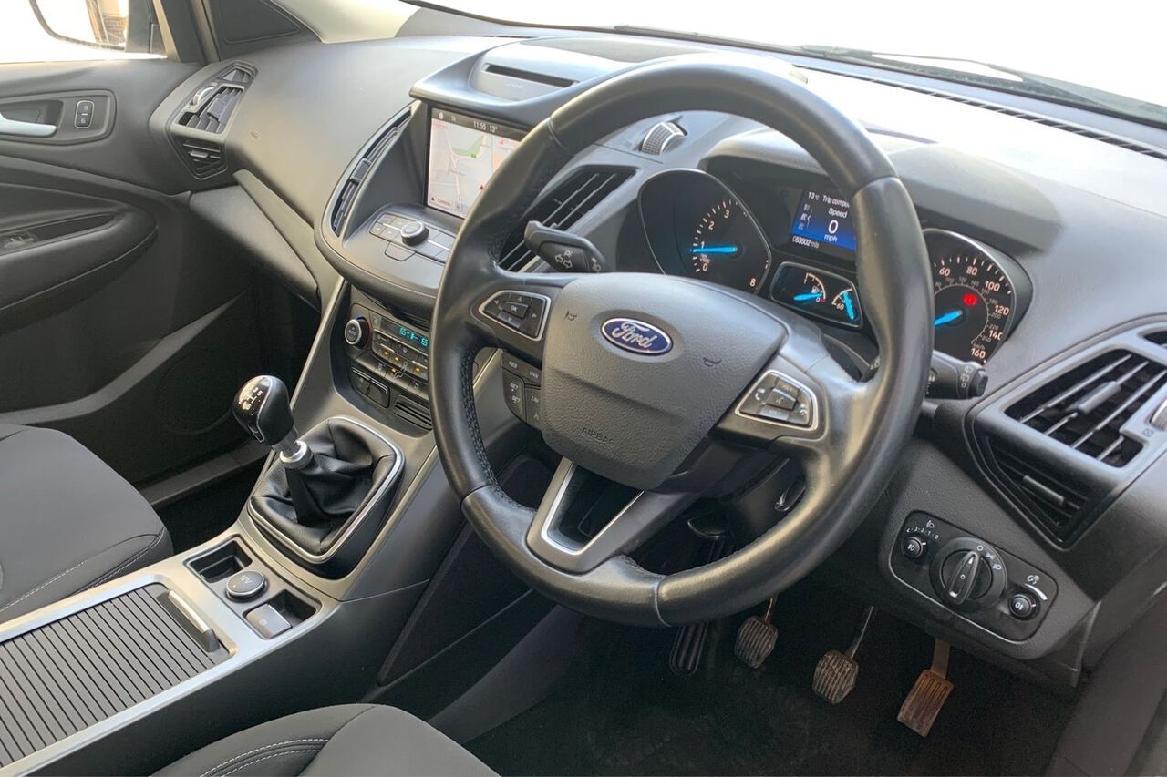 FORD KUGA, , hi-res