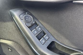 FORD FIESTA VIGNALE, , hi-res