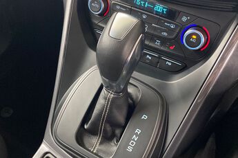 FORD KUGA VIGNALE, , hi-res