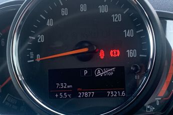 MINI HATCHBACK, , hi-res