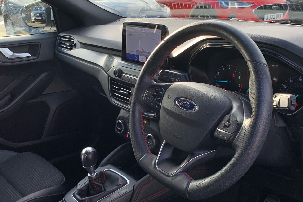 FORD FOCUS, , hi-res