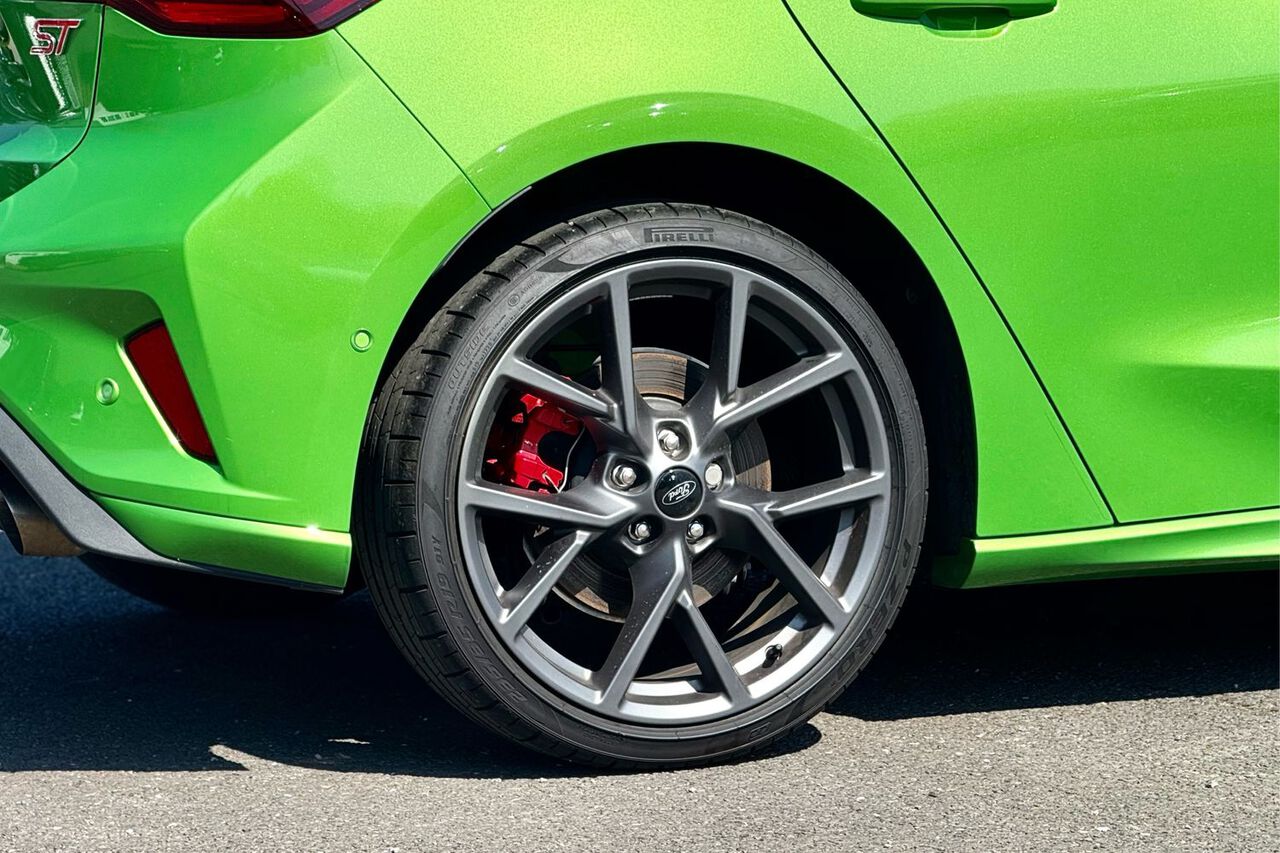 FORD FOCUS, , hi-res