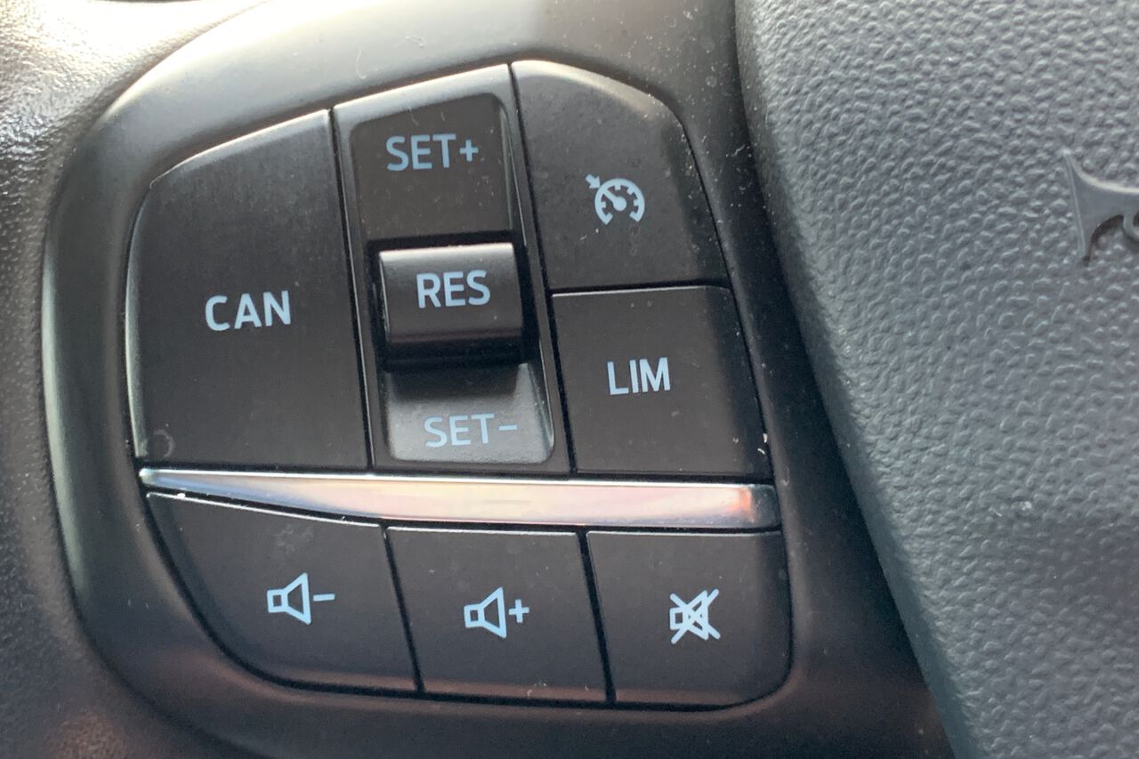 FORD FIESTA, , hi-res