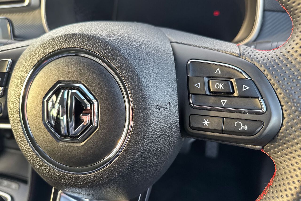 MG MOTOR UK ZS, , hi-res