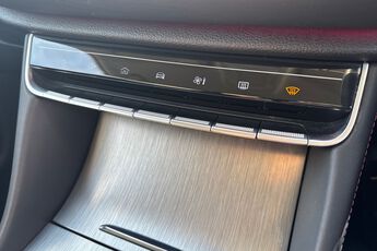 MG MOTOR UK HS, , hi-res