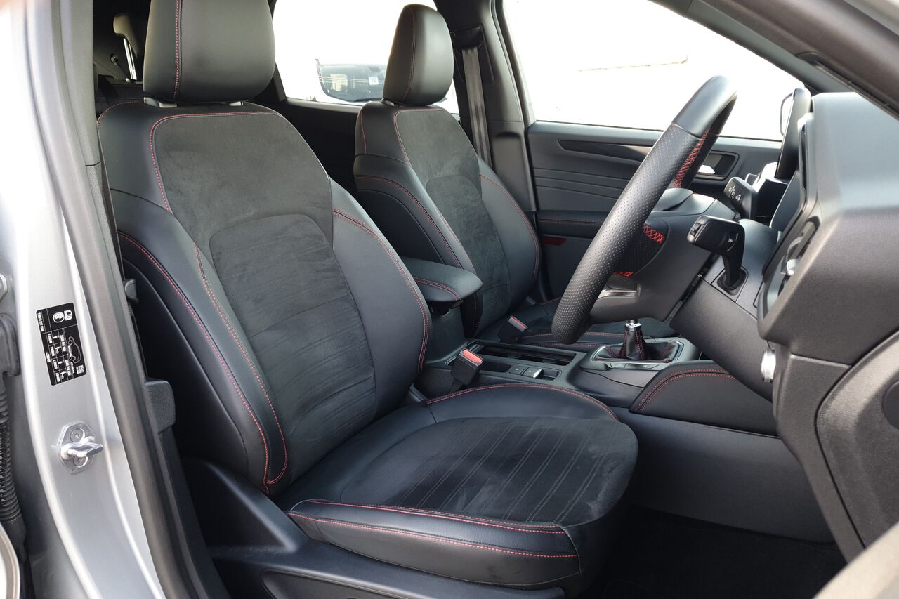 FORD KUGA, , hi-res