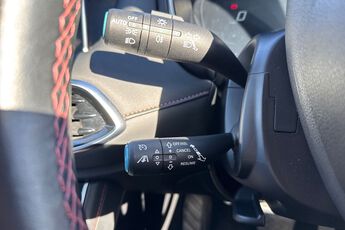 MG MOTOR UK HS, , hi-res