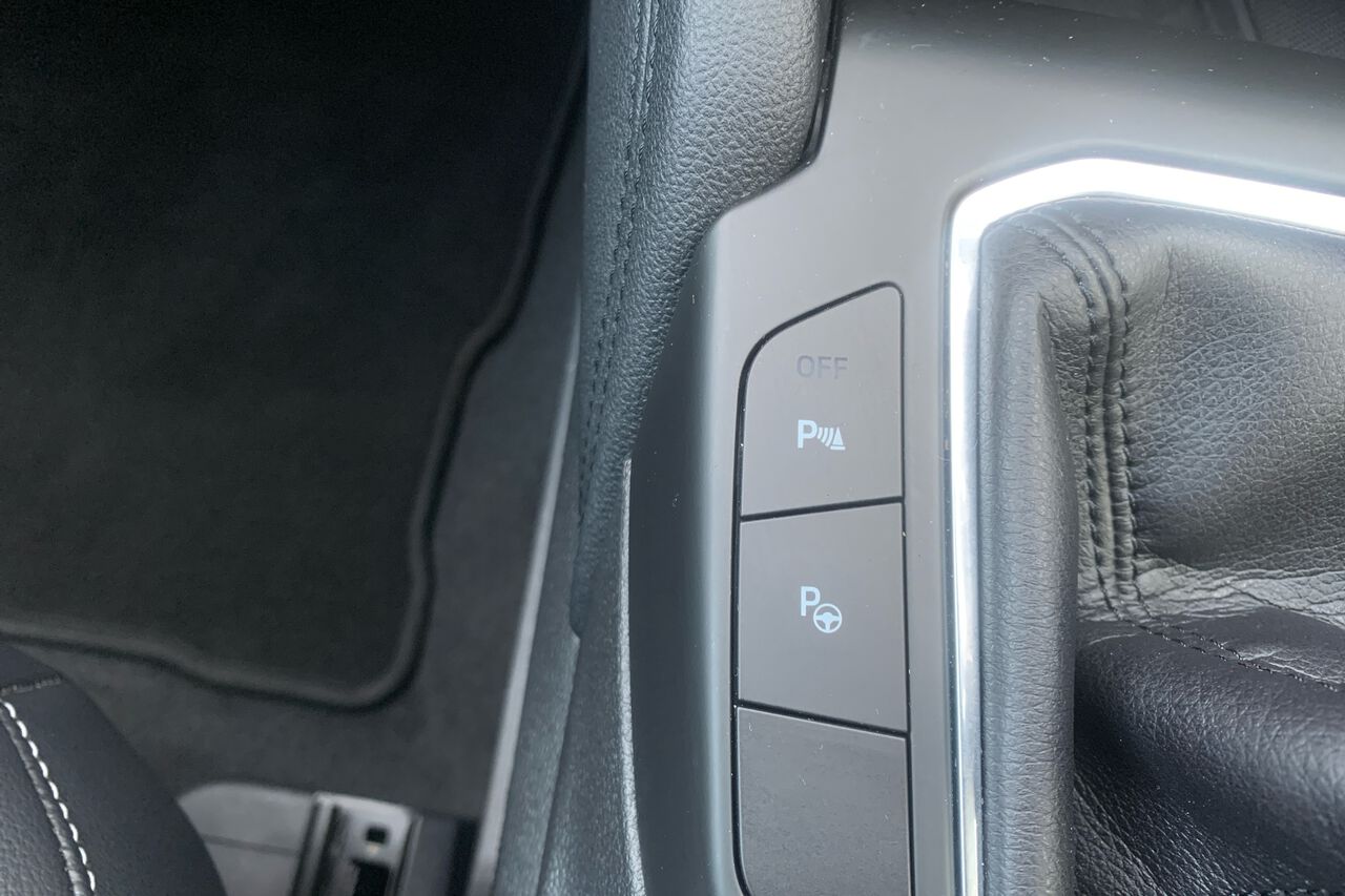 FORD KUGA, , hi-res