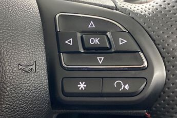 MG MOTOR UK HS, , hi-res