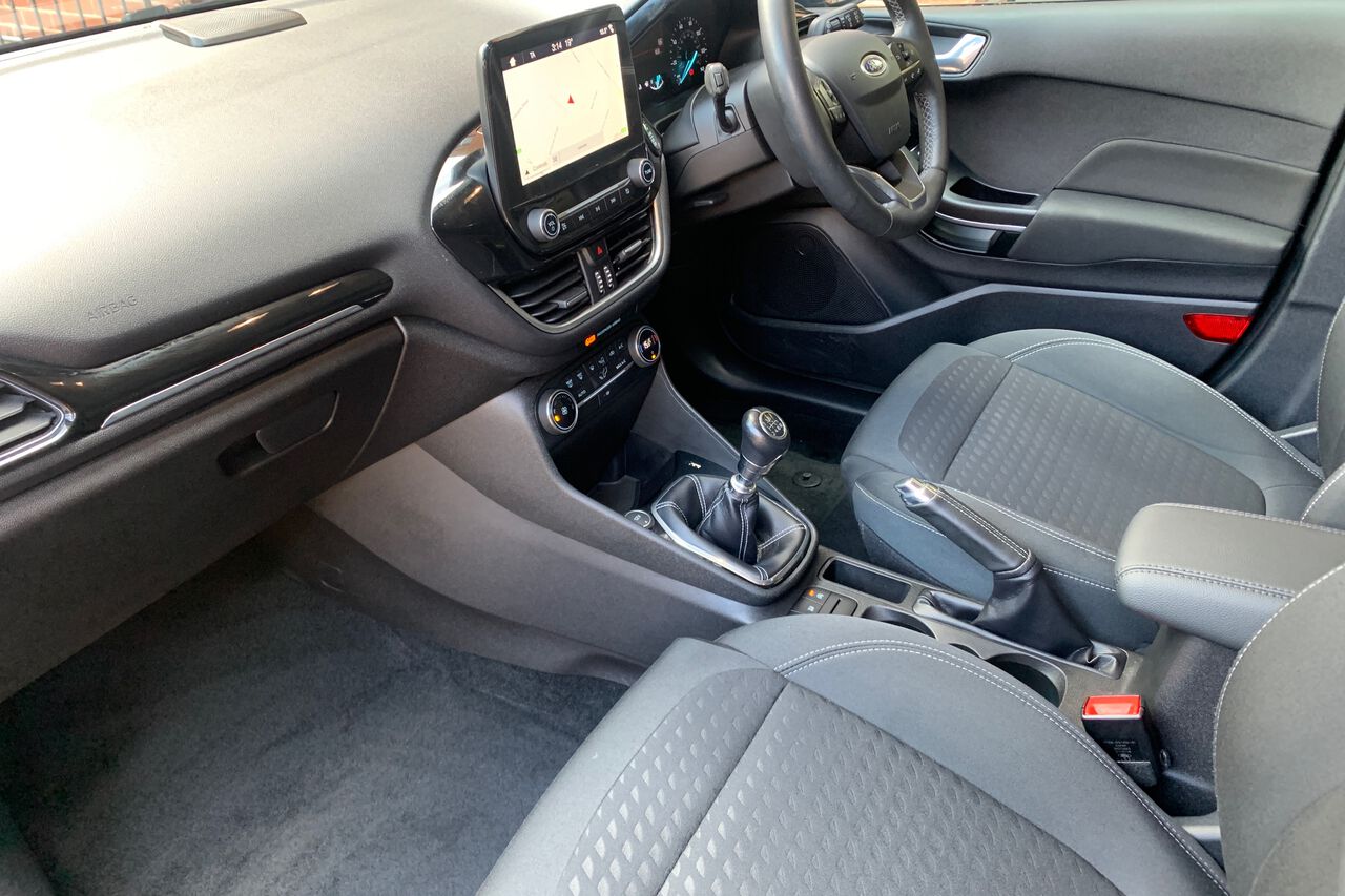 FORD FIESTA, , hi-res