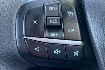 FORD KUGA, , hi-res