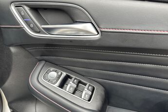 MG MOTOR UK HS, , hi-res