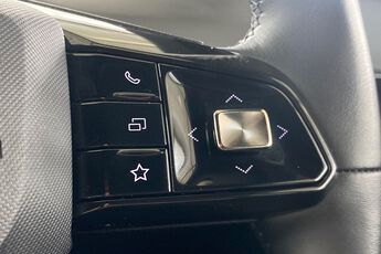 MG MOTOR UK MG4, , hi-res