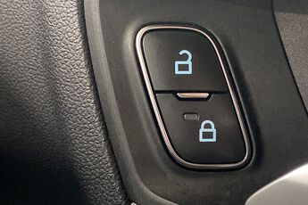 FORD KUGA, , hi-res