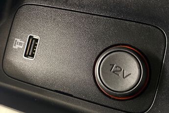 MG MOTOR UK HS, , hi-res