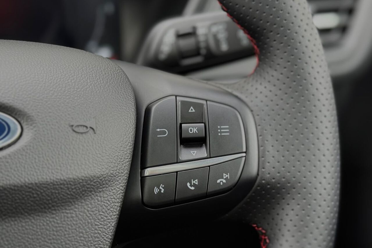 FORD KUGA, , hi-res
