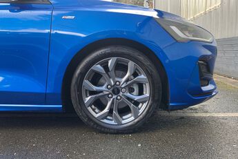 FORD FOCUS, , hi-res