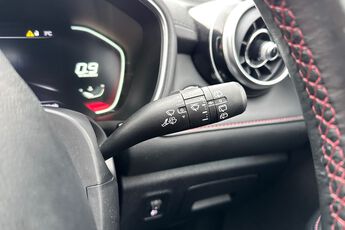 MG MOTOR UK HS, , hi-res