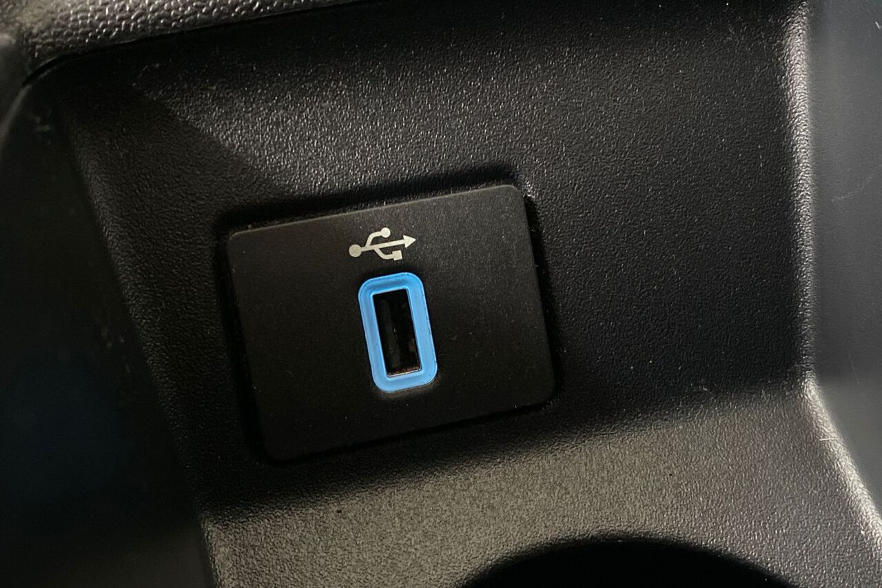 FORD FIESTA, , hi-res