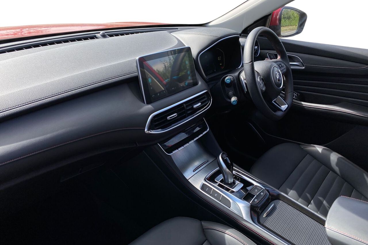 MG MOTOR UK HS, , hi-res