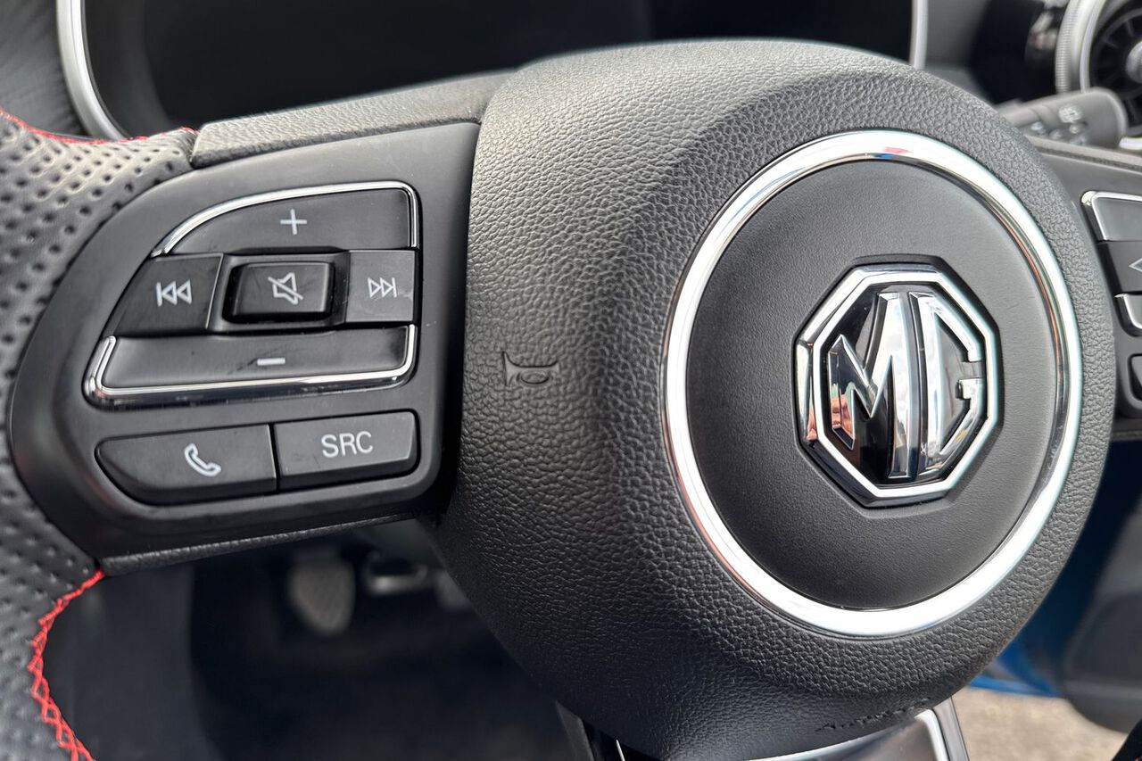 MG MOTOR UK ZS, , hi-res