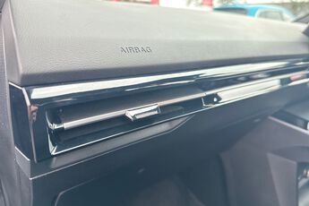 MG MOTOR UK MG4, , hi-res