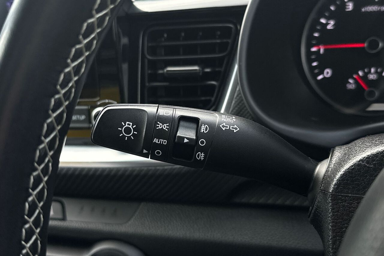 KIA STONIC, , hi-res