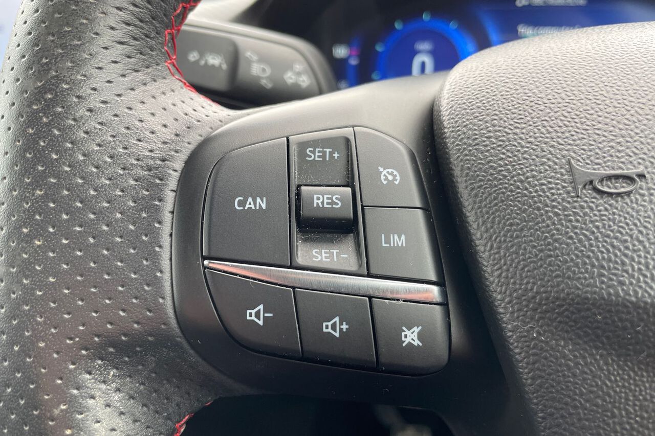 FORD FIESTA, , hi-res
