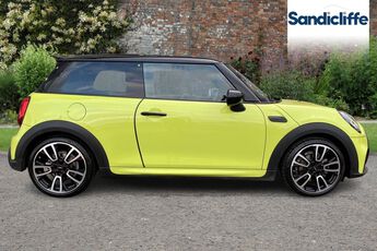 MINI HATCHBACK, , hi-res