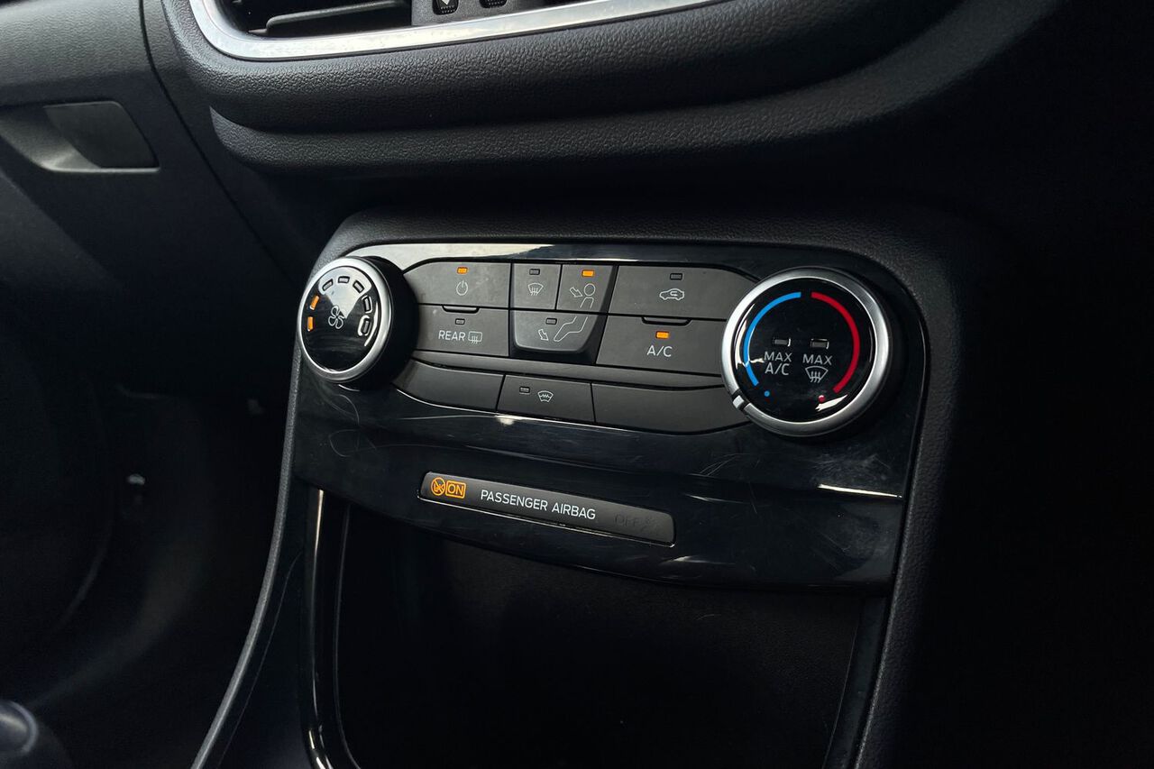 FORD PUMA, , hi-res
