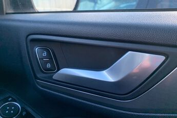 FORD KUGA, , hi-res
