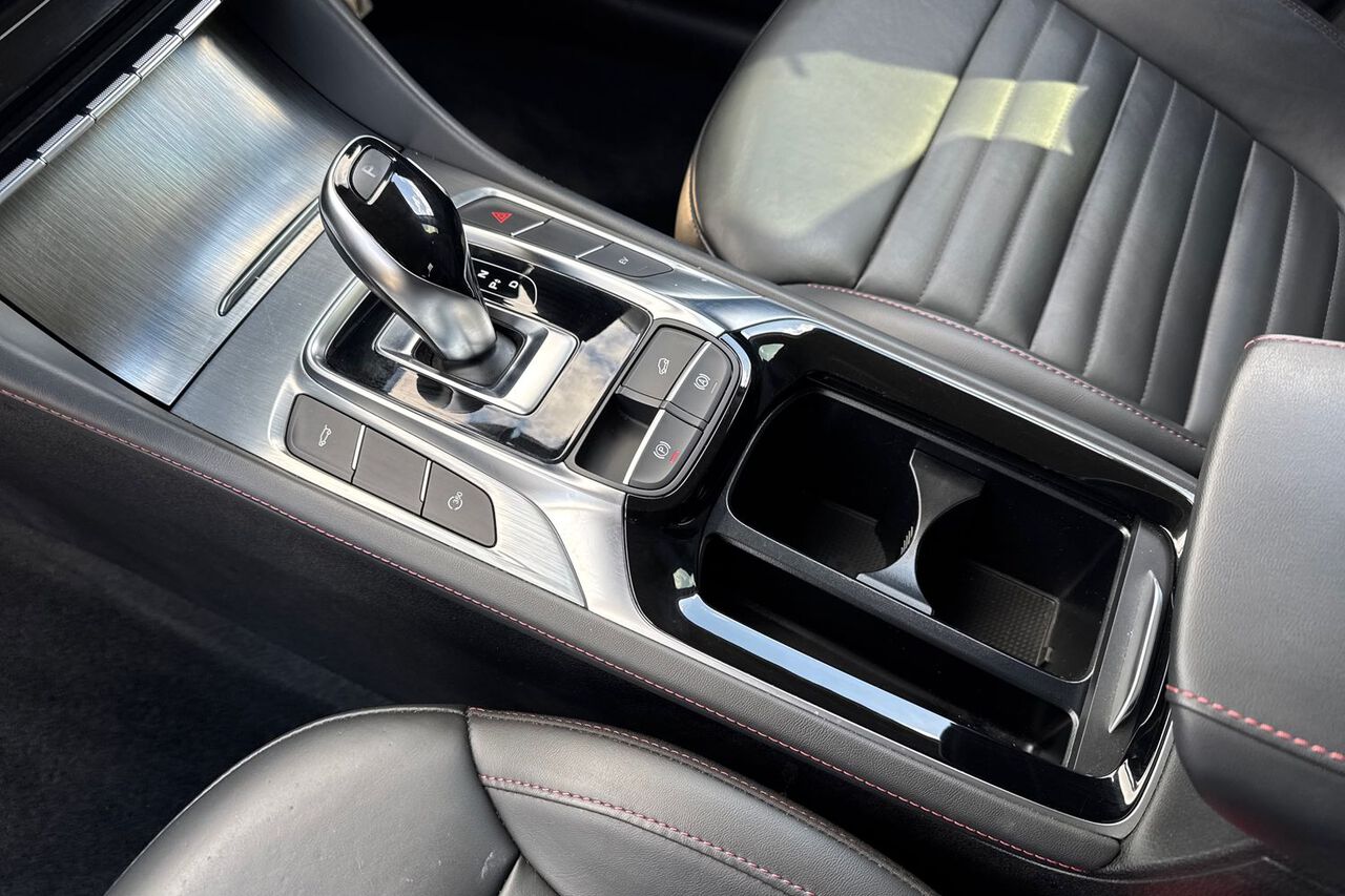 MG MOTOR UK HS, , hi-res