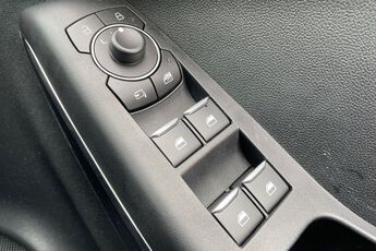 FORD PUMA, , hi-res