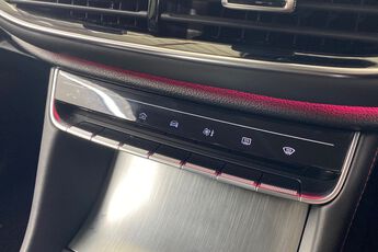 MG MOTOR UK HS, , hi-res