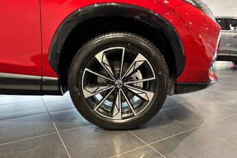MG MOTOR UK HS, , hi-res