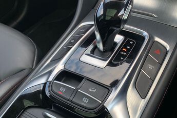 MG MOTOR UK HS, , hi-res