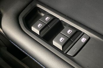 MG MOTOR UK MG4, , hi-res