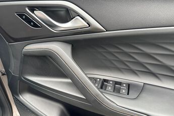 MG MOTOR UK HS, , hi-res