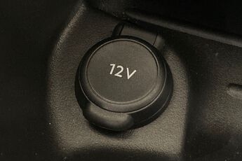PEUGEOT 208, , hi-res