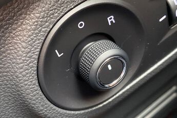 MG MOTOR UK ZS, , hi-res
