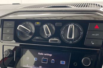 VOLKSWAGEN UP, , hi-res