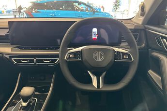 MG MOTOR UK HS, , hi-res
