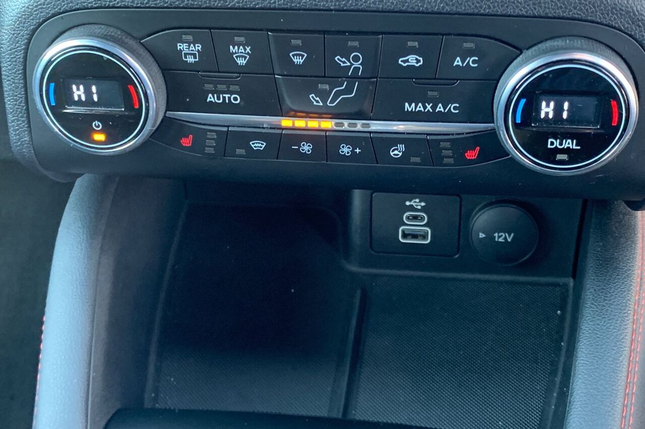 FORD KUGA, , hi-res