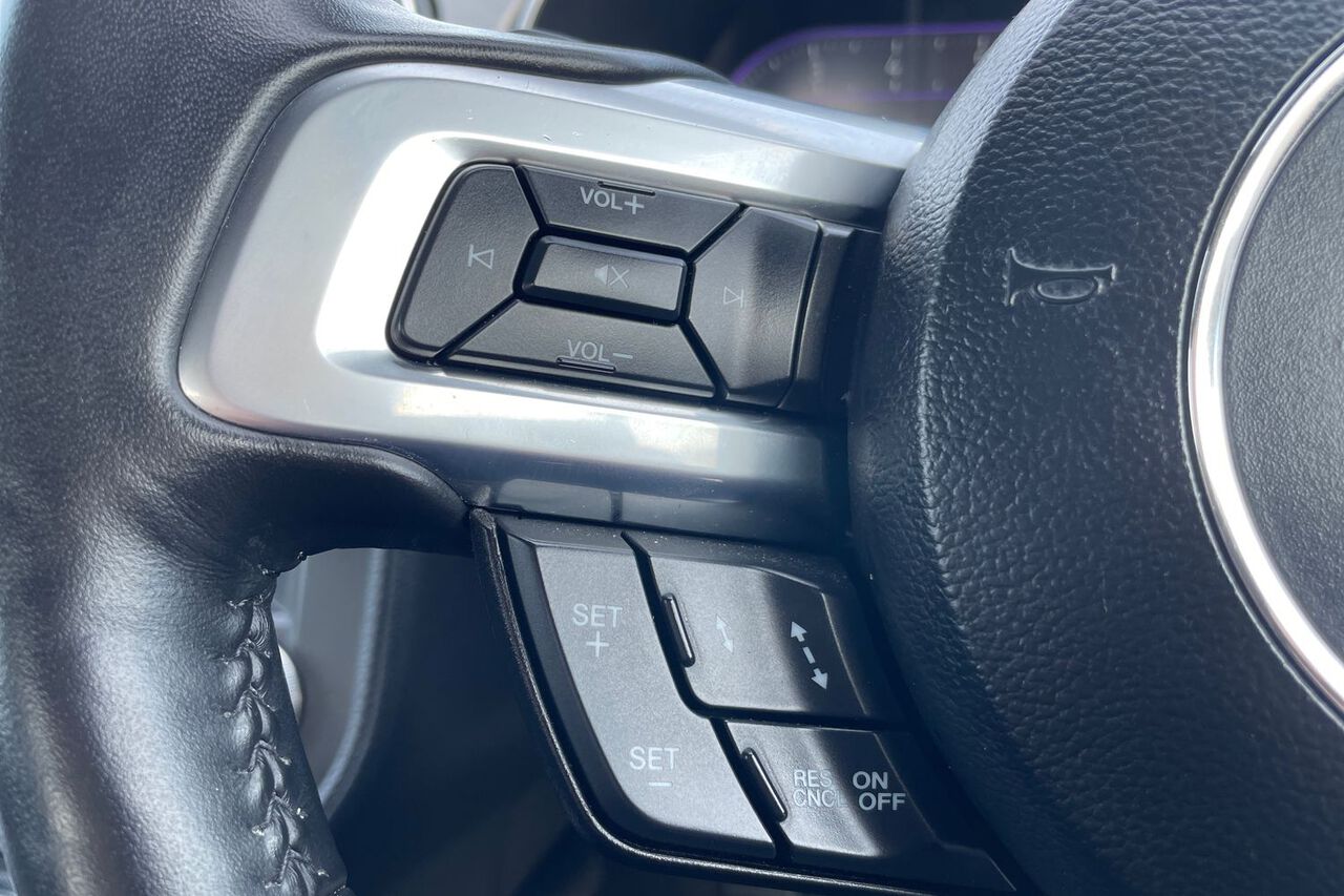 FORD MUSTANG, , hi-res
