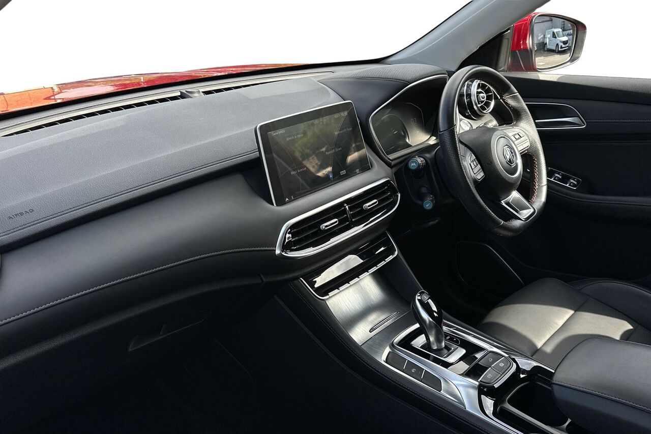 MG MOTOR UK HS, , hi-res