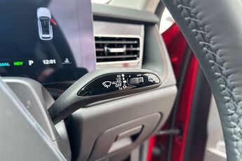 MG MOTOR UK HS, , hi-res