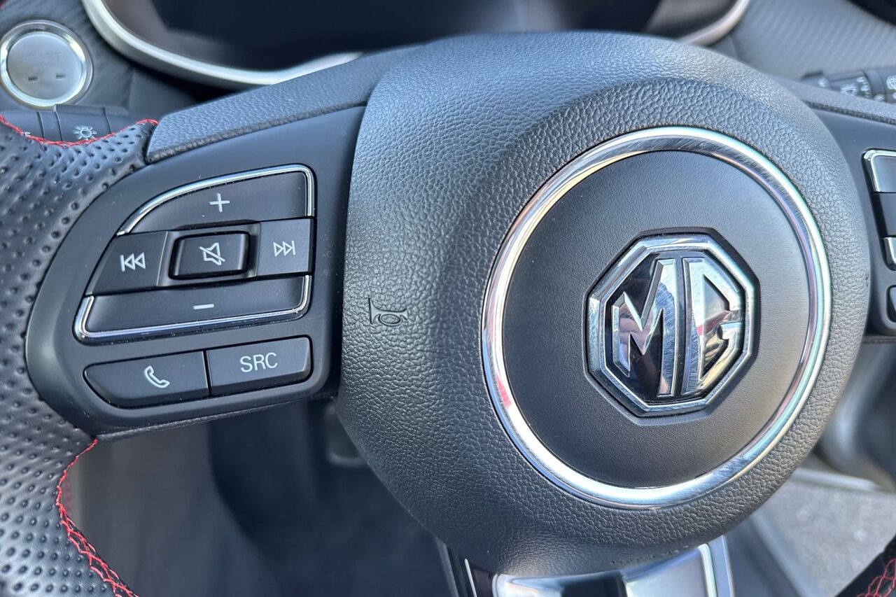 MG MOTOR UK ZS, , hi-res
