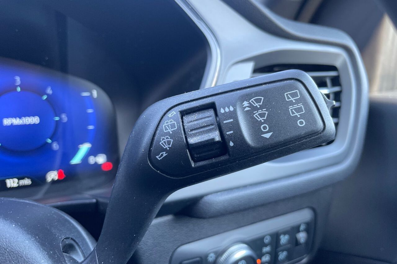 FORD KUGA, , hi-res